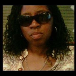 Meet your Posher, Fatima